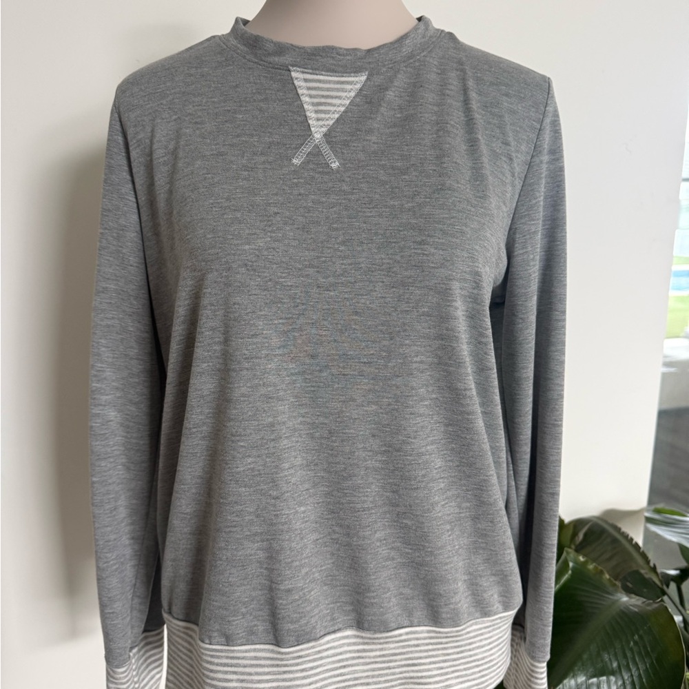 Kaileigh Gray Knit Long Sleeve Top NWT